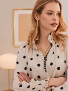 ROMANTIC PEA BLOUSE