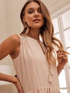 BEIGE BLOUSE WITH LACE
