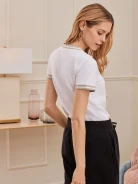 WHITE BLOUSE WITH V NECKLINE