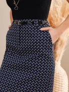 NAVY BLUE SKIRT WITH FINE PATTERN