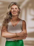 Dzianinowy top w beżowym kolorze
