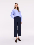 Navy blue high-waisted pants with ⅞ length legs