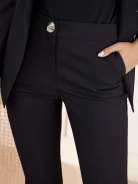 BLACK PANTS WITH EDGE
