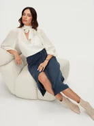 Navy high-waisted skirt with waist tie