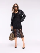 Black fitted lace skirt