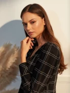 SUKIENKA W KRATĘ Z FALBANĄ