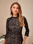 FITTED LACE DRESS