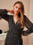 ENVELOPE DRESS WITH FINE PATTERN