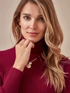 TURTLENECK IN THICKLY WOVEN RIBBED KNIT FABRIC