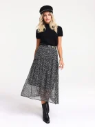 Black short-sleeved half-golf