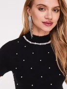 Black sweater with short sleeves and half turtleneck