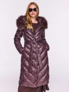 Long down coat with hood in burgundy color