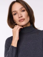 Gray fitted turtleneck with wool