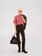 Loose-fitting rose-colored short-sleeved sweater