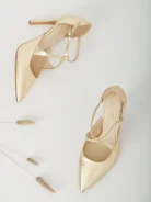 GOLDEN HEELED SHOES