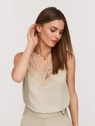 Gold-plated steel necklace with heart-shaped pendant