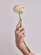 Ring with square glass crystal