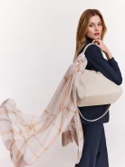 Skórzana torebka shopper w kremowym kolorze