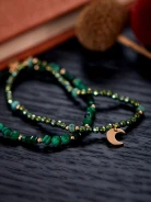 SET OF BRACELETS IN SHADES OF GREEN