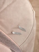 SPARKLING EARRINGS WITH STONES