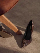 SNAKESKIN PATTERN PUMPS