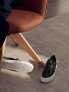 CZARNE SKÓRZANE SNEAKERSY