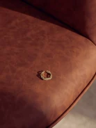 RING WITH A CHAIN MOTIF