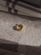 RING WITH IRREGULAR FORM