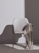 BEŻOWY SZAL Z WEŁNĄ