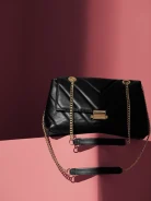 BLACK QUILTED HANDBAG MEDIUM SIZE