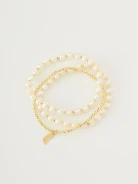 Set of bracelets with pearls