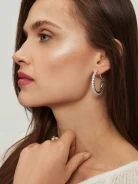 Circular earrings with zircons