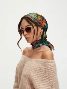 Beige sunglasses in cat-eye shape