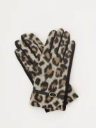 Knitted gloves