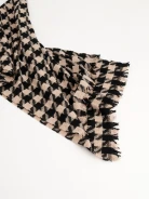 Beige shawl in pepit