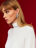 Elegant cascade earrings with glass beads