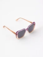 Large sunglasses with UV filter