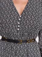 Narrow leather strap in black color