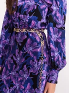 Decorative chain strap in gold color