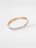 A classic bracelet with a modern design