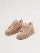 Caramel leather sneakers with sheepskin lining