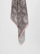 Silk scarf with oriental patterns