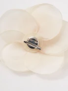 Beige rose-shaped brooch