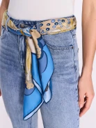 Jedwabna apaszka w kolorowy print