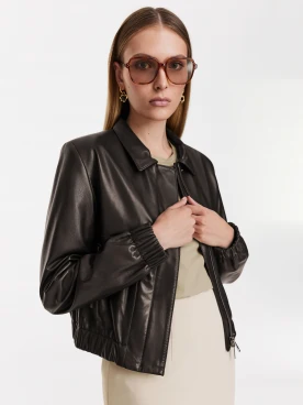 Short brown leather jacket