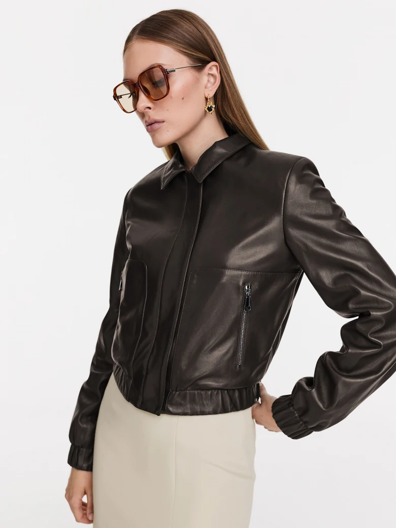 Short brown leather jacket