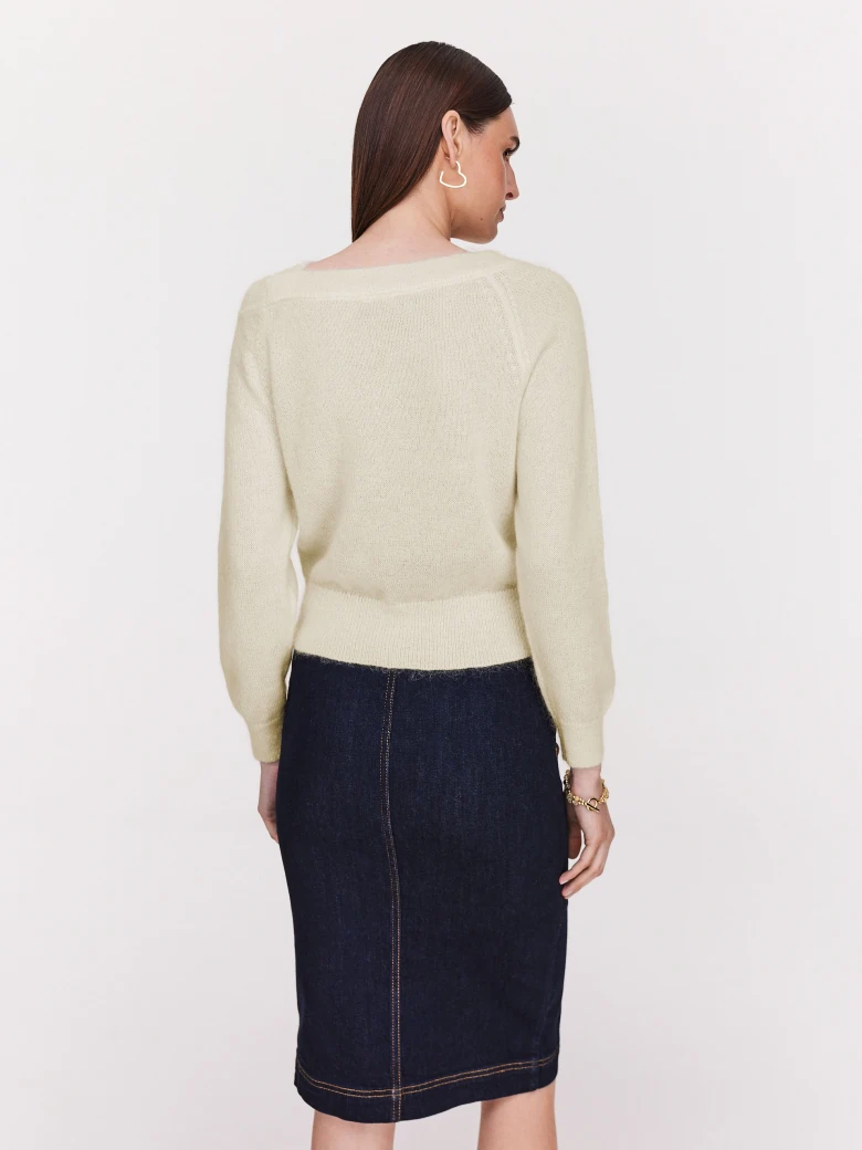 Mohair jumper in ecru with rose