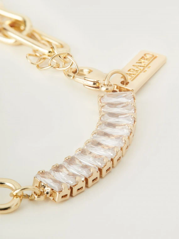 Chain bracelet with crystals