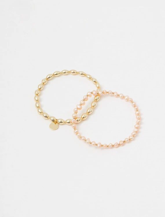 Set of pearl bracelets