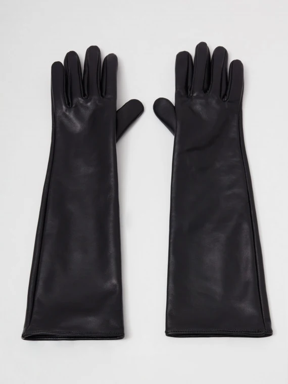 Black gloves made of natural leather
